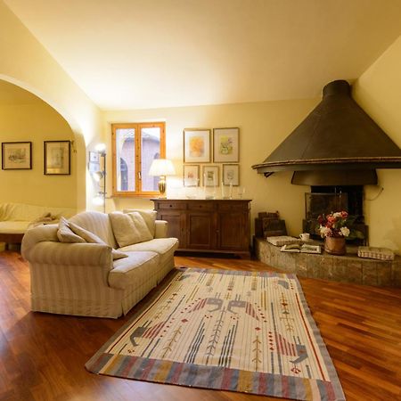 Appartamento La Dimora Di Amedeo Siena Esterno foto
